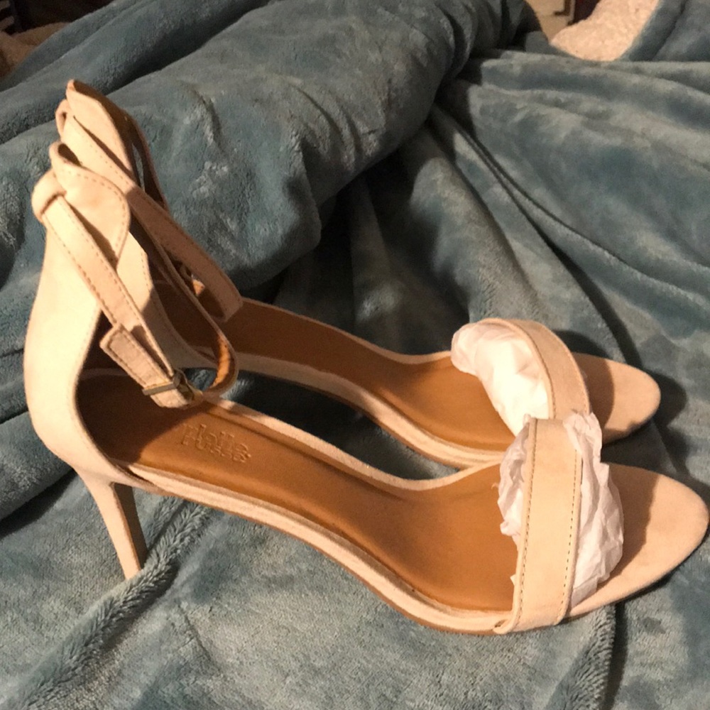 Nude heels